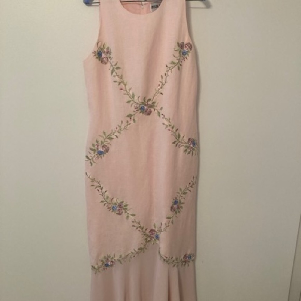Floral Embroidered Maxi Dress in Soft Pink